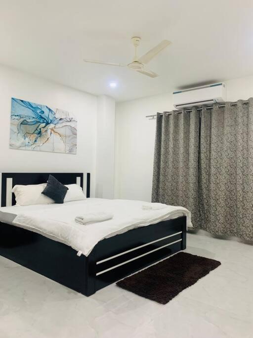 Apartamento White Orchid, Unique & Stylish, Executive 2Bhk. Guwahati Exterior foto